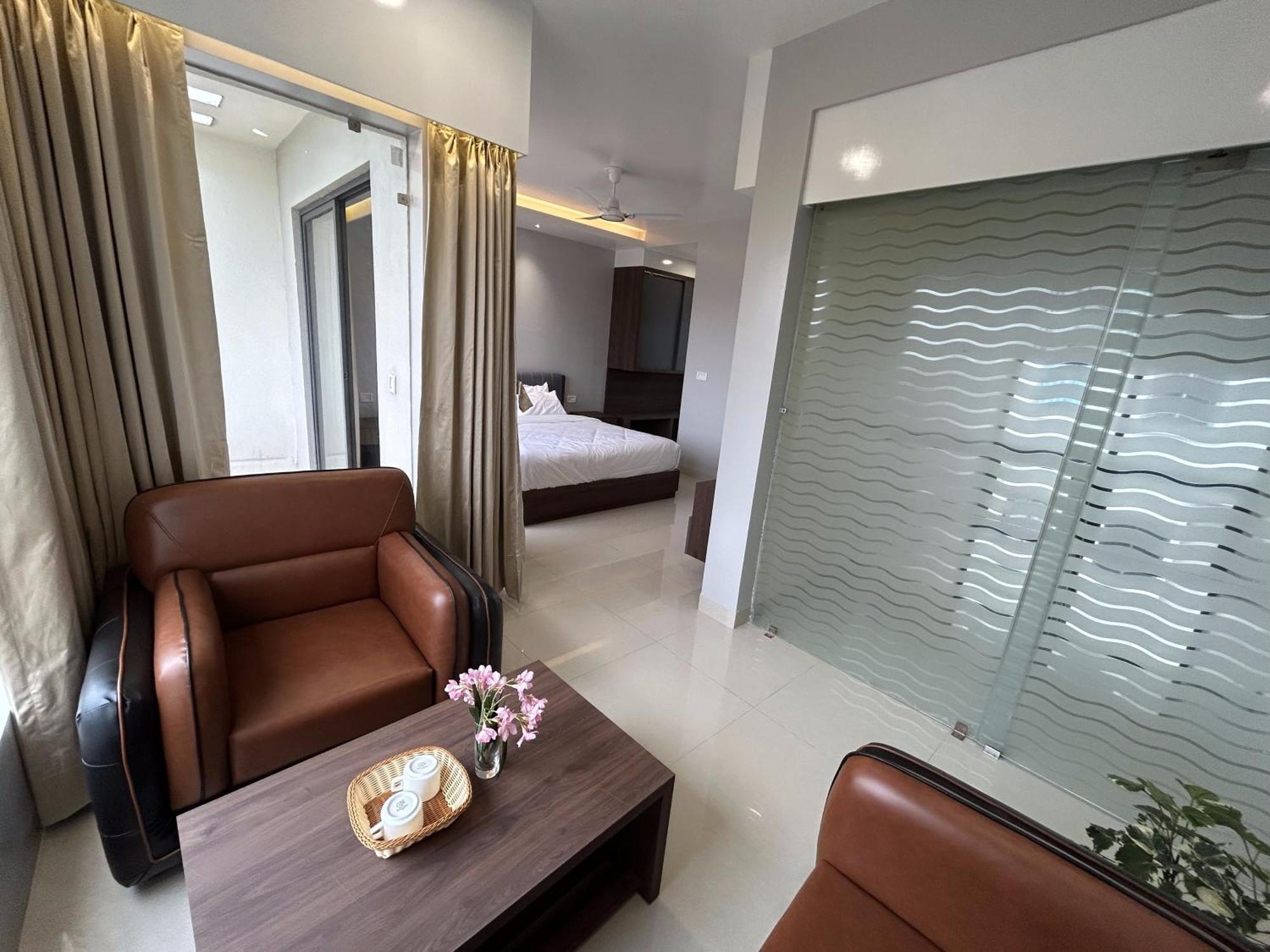 The Pearl Club Resort Shānti Niketan Exterior foto